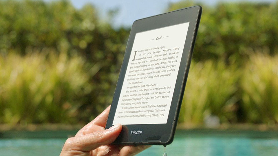 Mua máy đọc sách Kindle, nên hay không?