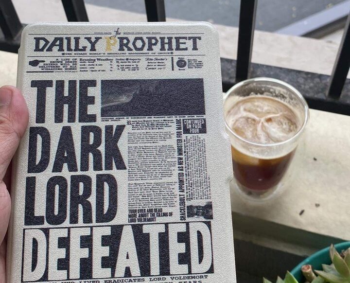 Tháng 4 - Xem gì Đọc gì Nghe gì?