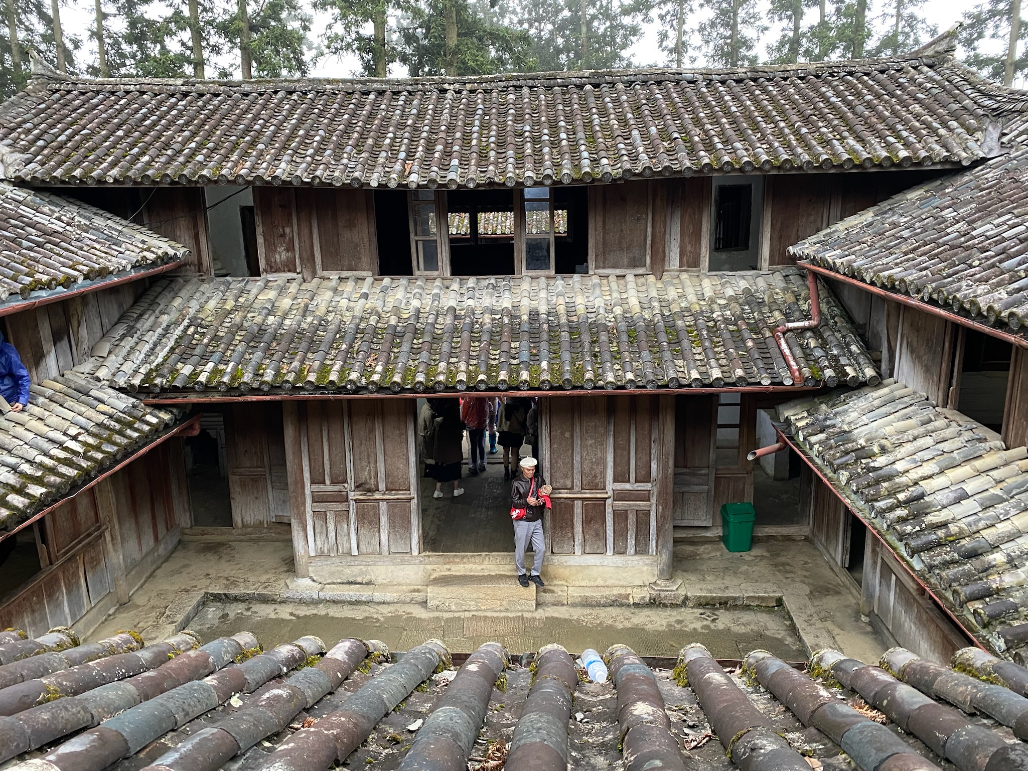 9764ED24-D2CA-44CE-B06C-11EECF9F7019